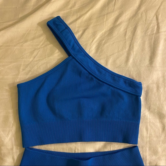 Blue Ribbed 2 Piece Workout Set - Picture 5 of 8